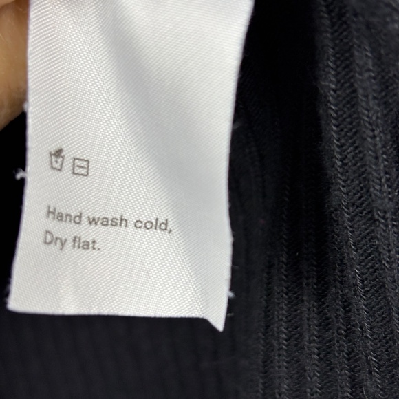 Reformation Womens Short Sleeve Ribbed Knit Polo Shirt Sz S Black Preppy Classic - Picture 6 of 10